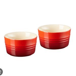 Le Creuset set of 2 ramekins dishes in cerise red/orange new no tags